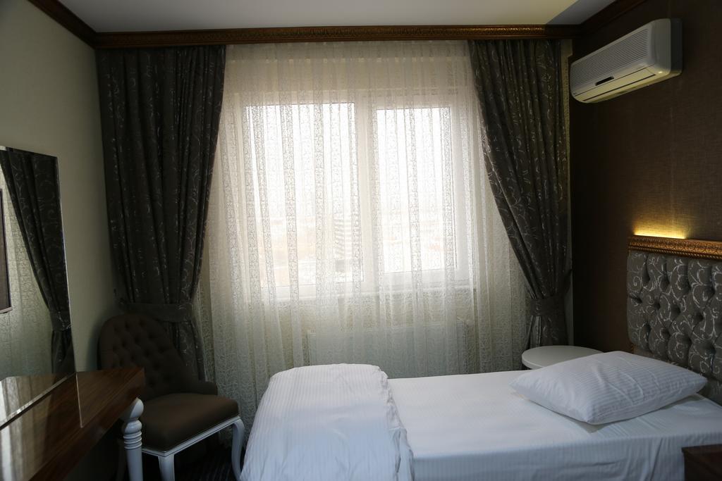 Grand Sera Hotel Ankara Pokoj fotografie